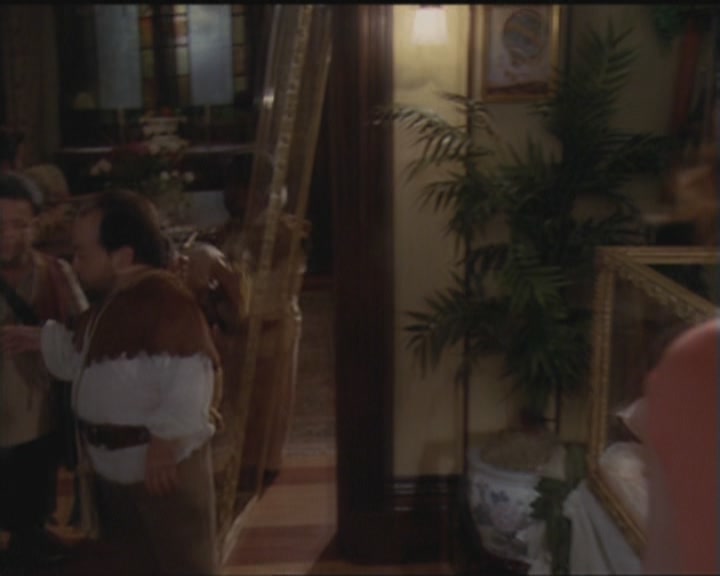 Charmed-Online_dot_net-5x03HappelyEverAfter2242.jpg