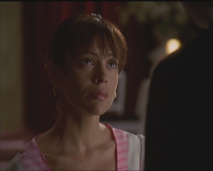 Charmed-Online_dot_net-5x03HappelyEverAfter2433.jpg