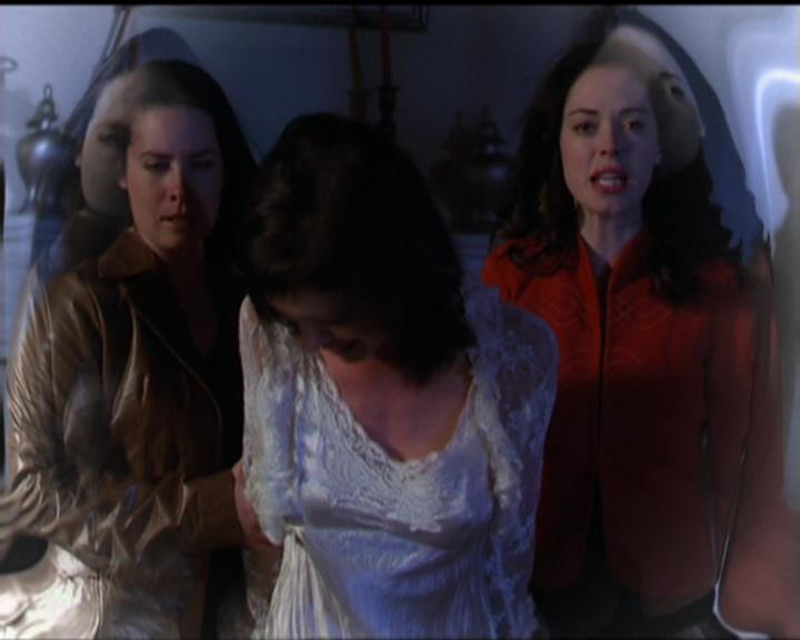 Charmed-Online_dot_net-5x03SirensSong0035.jpg