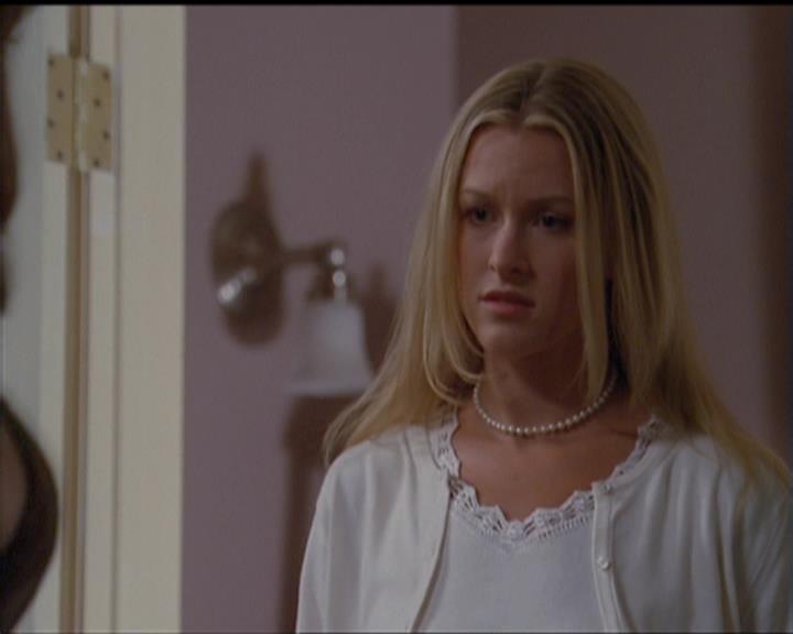 Charmed-Online_dot_net-5x03SirensSong0093.jpg