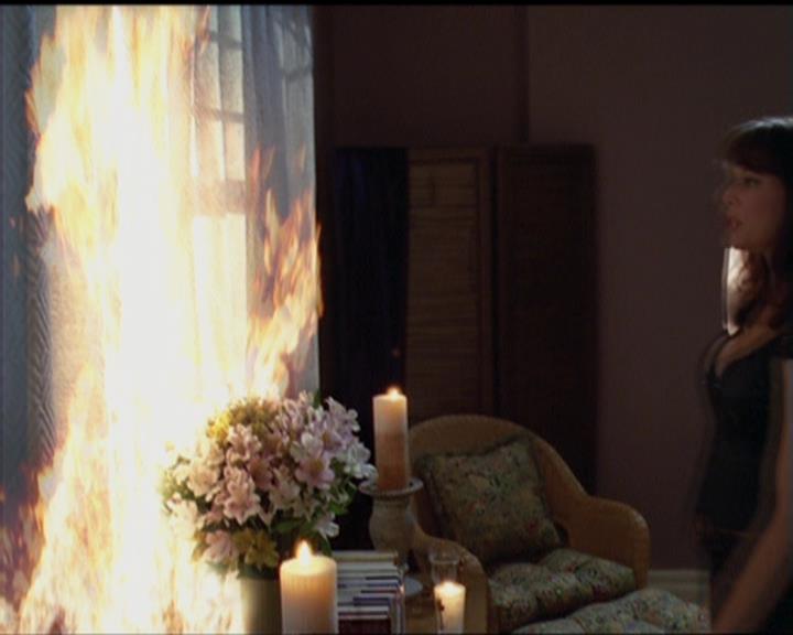 Charmed-Online_dot_net-5x03SirensSong0107.jpg
