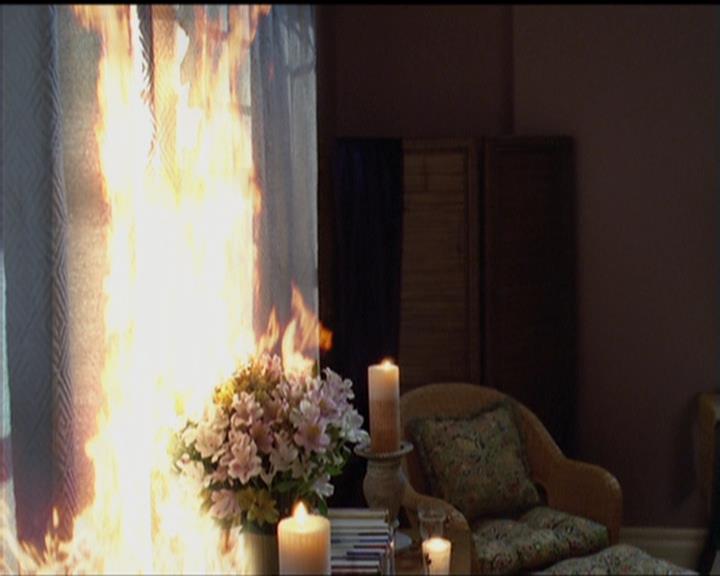 Charmed-Online_dot_net-5x03SirensSong0108.jpg