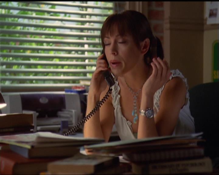 Charmed-Online_dot_net-5x03SirensSong0144.jpg