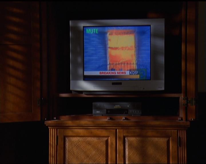 Charmed-Online_dot_net-5x03SirensSong0165.jpg