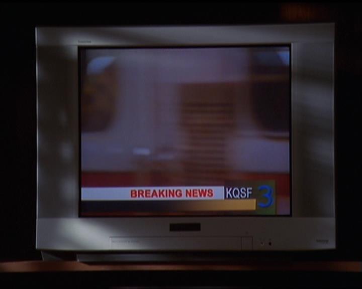 Charmed-Online_dot_net-5x03SirensSong0169.jpg