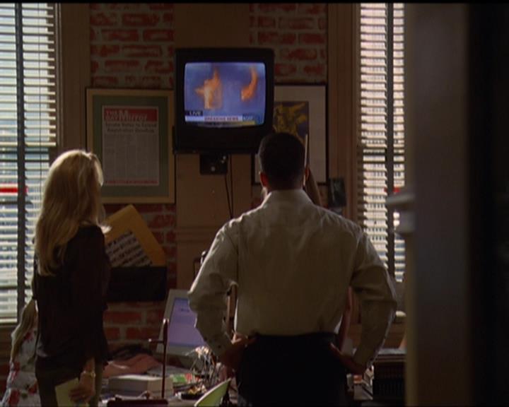 Charmed-Online_dot_net-5x03SirensSong0183.jpg