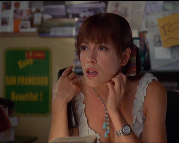 Charmed-Online_dot_net-5x03SirensSong0194.jpg