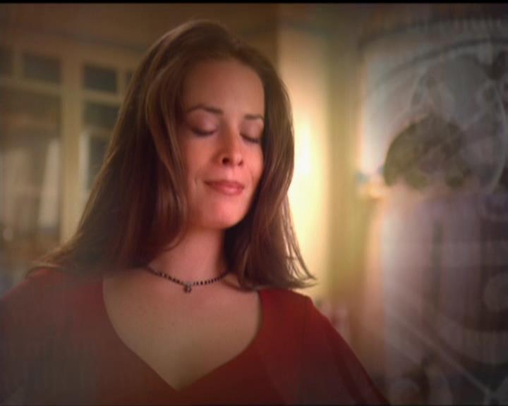 Charmed-Online_dot_net-5x03SirensSong0223.jpg
