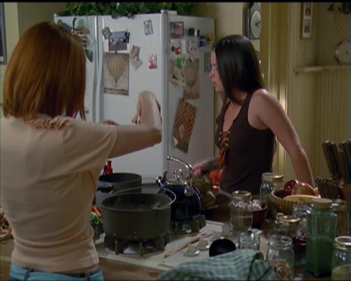 Charmed-Online_dot_net-5x03SirensSong0293.jpg