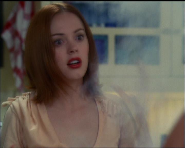 Charmed-Online_dot_net-5x03SirensSong0296.jpg