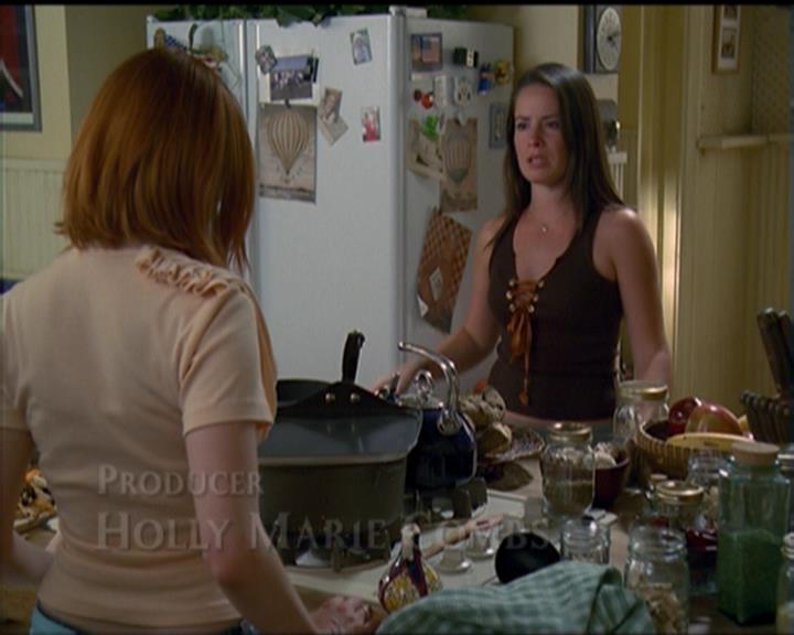 Charmed-Online_dot_net-5x03SirensSong0315.jpg