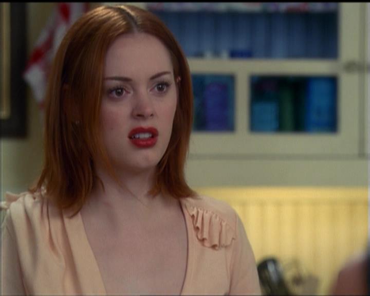 Charmed-Online_dot_net-5x03SirensSong0344.jpg