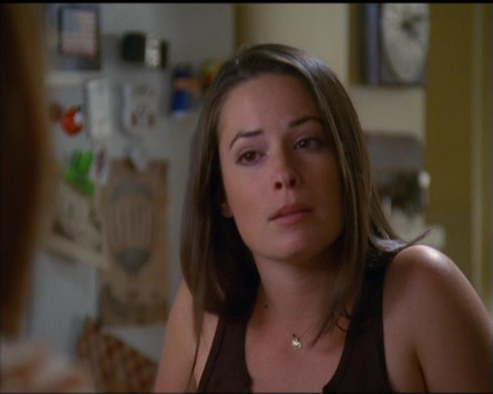 Charmed-Online_dot_net-5x03SirensSong0360.jpg