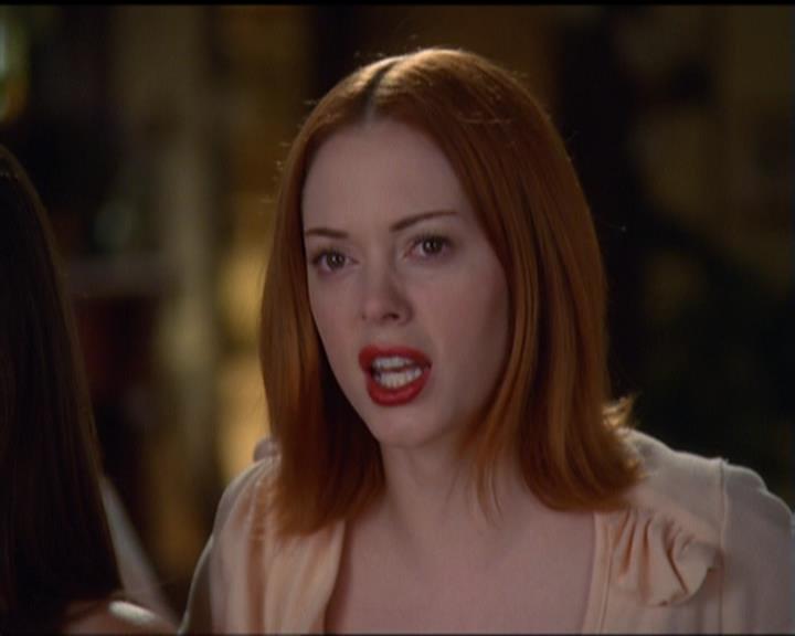 Charmed-Online_dot_net-5x03SirensSong0425.jpg