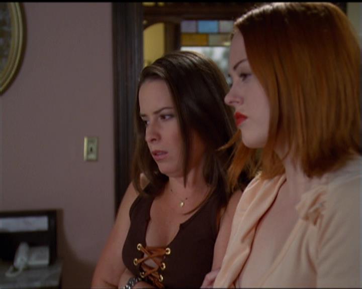 Charmed-Online_dot_net-5x03SirensSong0489.jpg