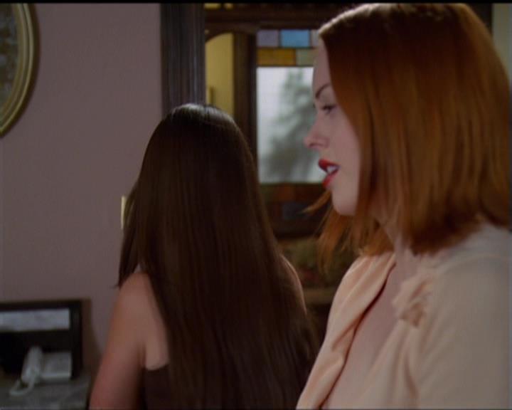 Charmed-Online_dot_net-5x03SirensSong0490.jpg