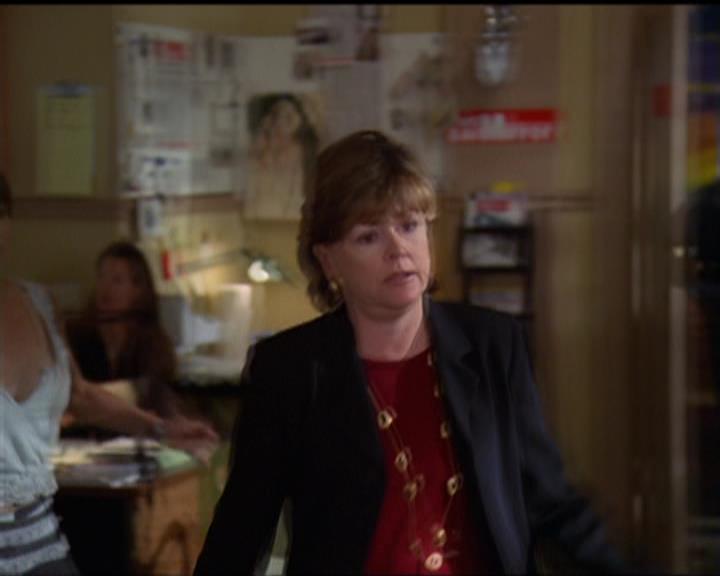 Charmed-Online_dot_net-5x03SirensSong0558.jpg