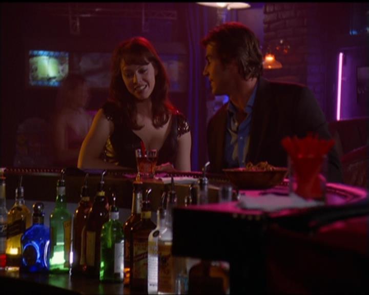 Charmed-Online_dot_net-5x03SirensSong0605.jpg