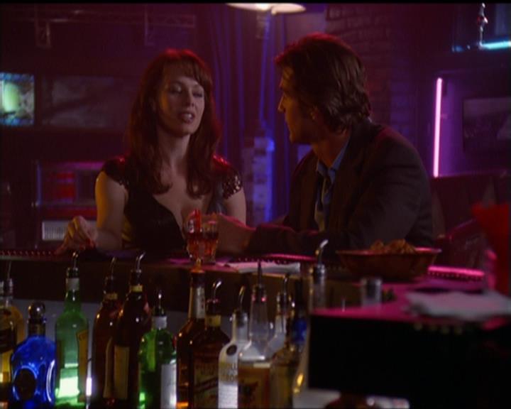 Charmed-Online_dot_net-5x03SirensSong0609.jpg