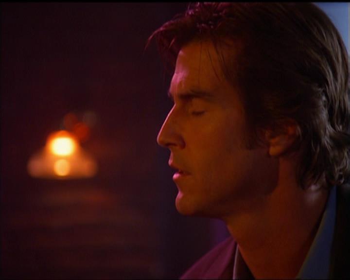 Charmed-Online_dot_net-5x03SirensSong0636.jpg