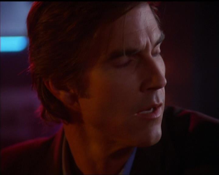 Charmed-Online_dot_net-5x03SirensSong0644.jpg