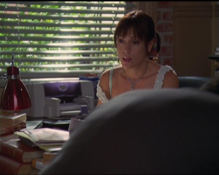 Charmed-Online_dot_net-5x03SirensSong0729.jpg