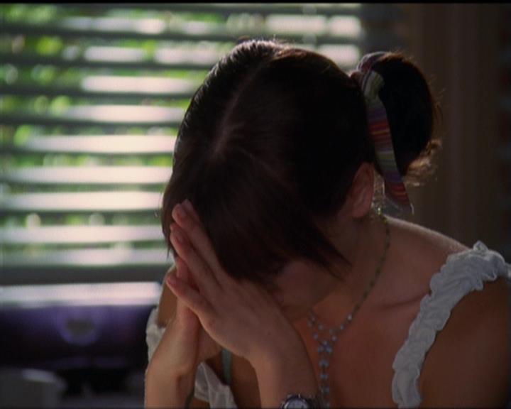 Charmed-Online_dot_net-5x03SirensSong0755.jpg