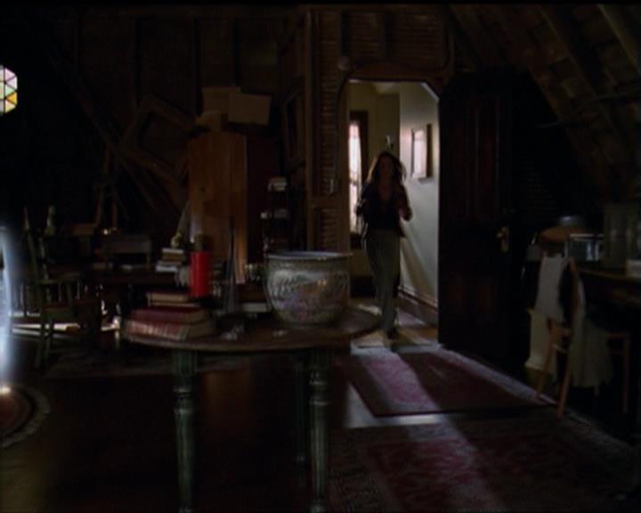 Charmed-Online_dot_net-5x03SirensSong0760.jpg
