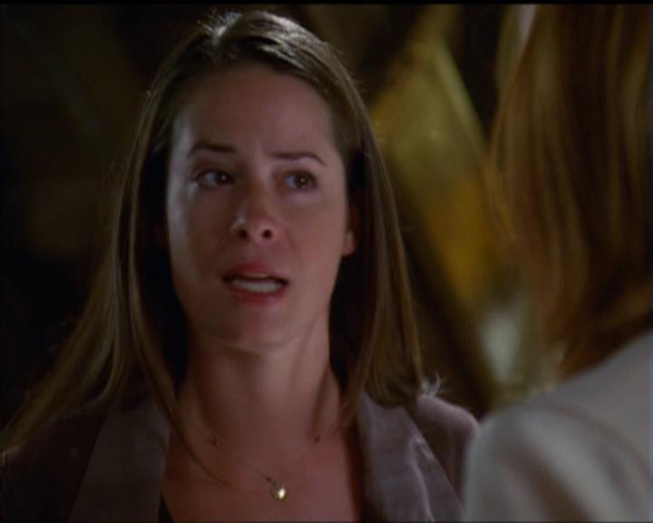 Charmed-Online_dot_net-5x03SirensSong0793.jpg