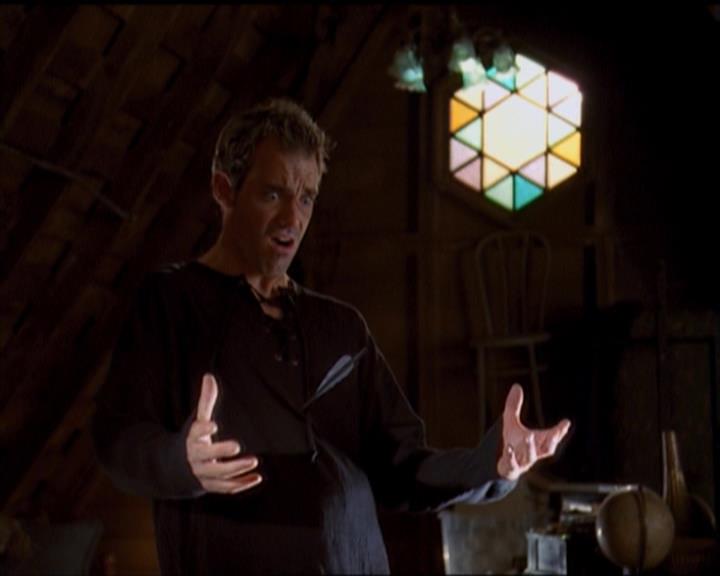 Charmed-Online_dot_net-5x03SirensSong0816.jpg