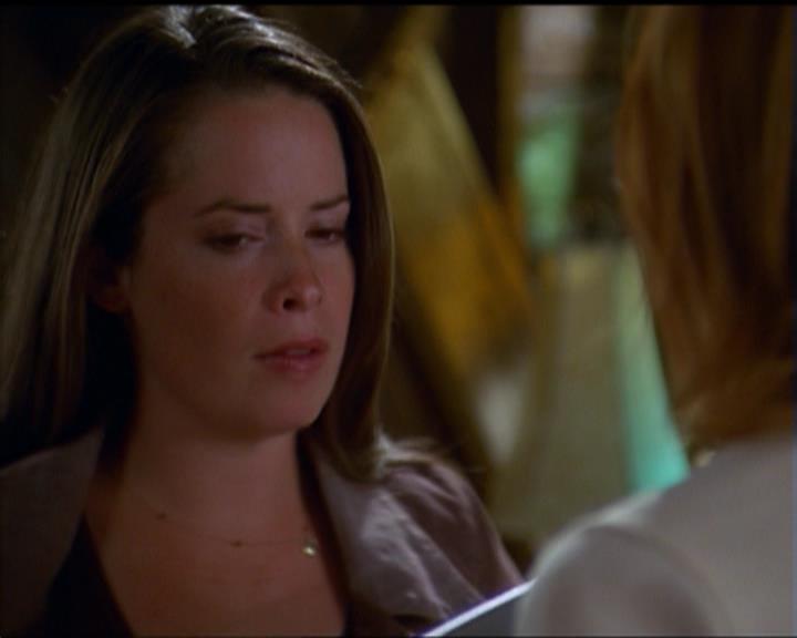 Charmed-Online_dot_net-5x03SirensSong0828.jpg