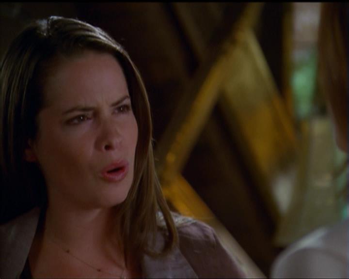 Charmed-Online_dot_net-5x03SirensSong0842.jpg