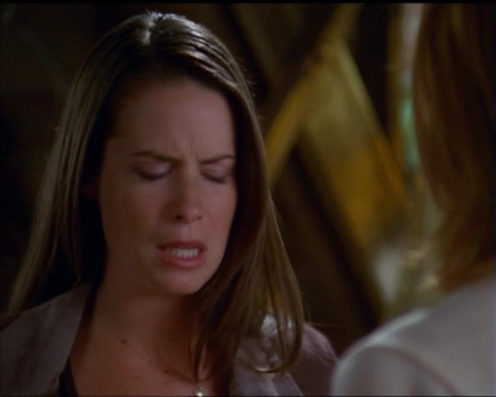 Charmed-Online_dot_net-5x03SirensSong0845.jpg