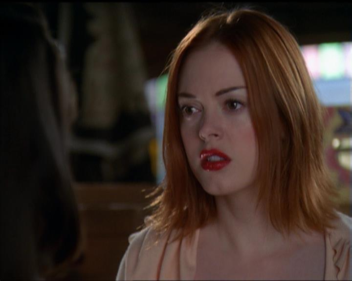 Charmed-Online_dot_net-5x03SirensSong0853.jpg