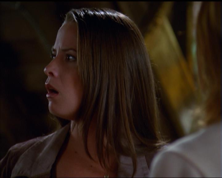 Charmed-Online_dot_net-5x03SirensSong0862.jpg