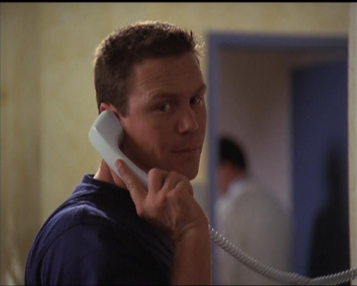 Charmed-Online_dot_net-5x03SirensSong0871.jpg