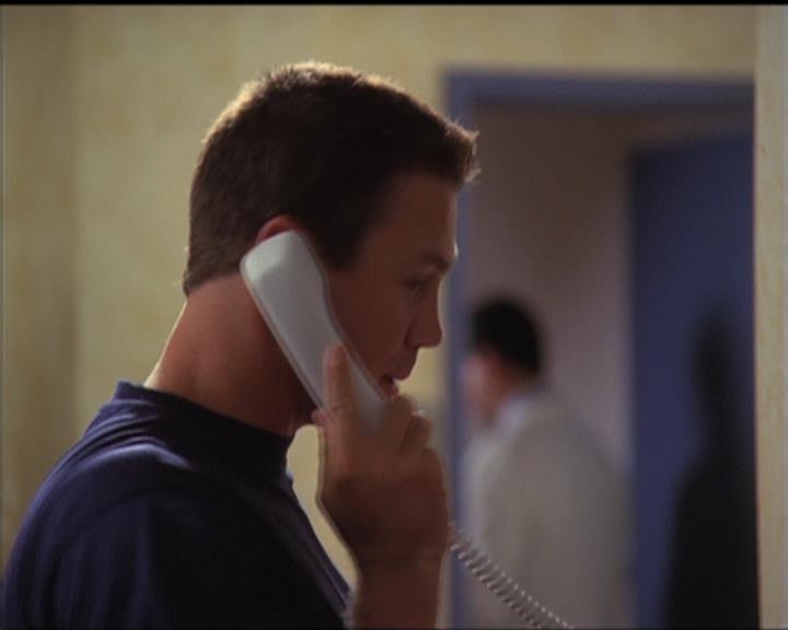 Charmed-Online_dot_net-5x03SirensSong0880.jpg