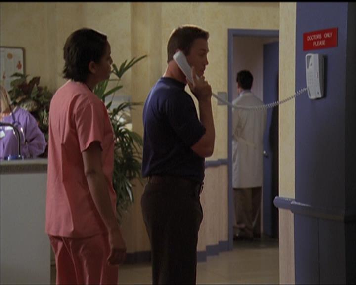 Charmed-Online_dot_net-5x03SirensSong0883.jpg