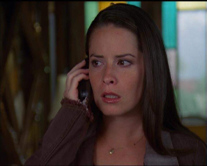 Charmed-Online_dot_net-5x03SirensSong0886.jpg