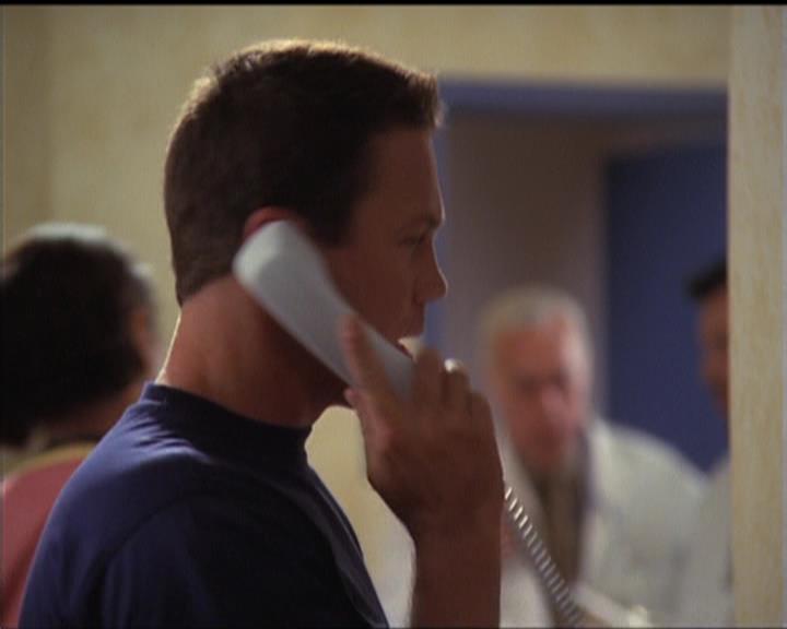 Charmed-Online_dot_net-5x03SirensSong0887.jpg