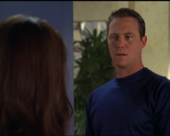 Charmed-Online_dot_net-5x03SirensSong0901.jpg