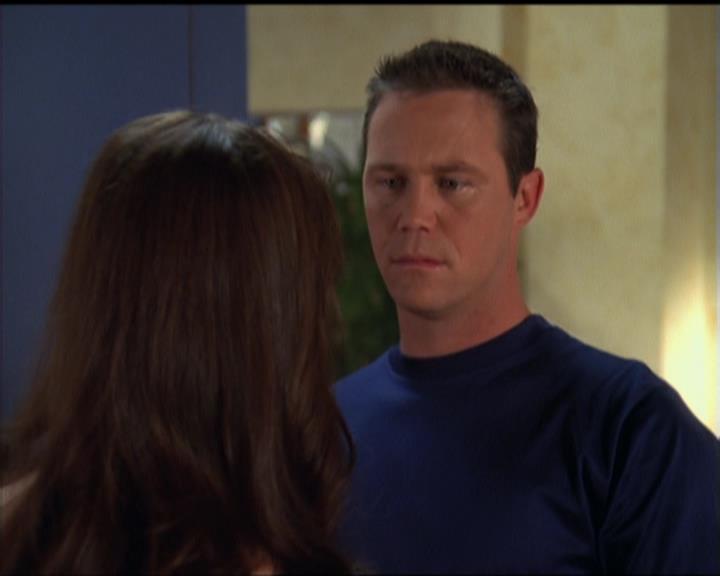 Charmed-Online_dot_net-5x03SirensSong0908.jpg