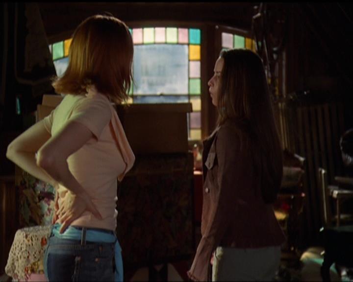 Charmed-Online_dot_net-5x03SirensSong0917.jpg
