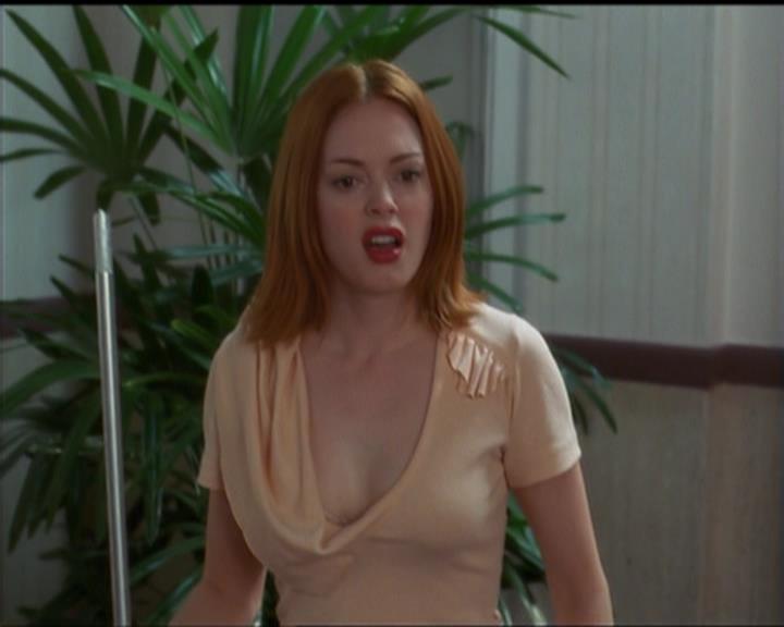 Charmed-Online_dot_net-5x03SirensSong0957.jpg