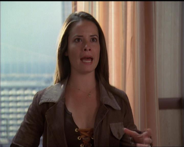 Charmed-Online_dot_net-5x03SirensSong0959.jpg