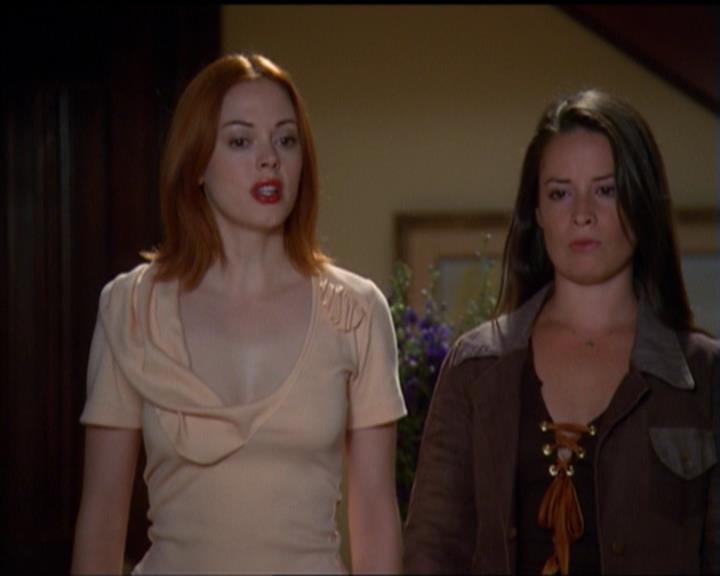 Charmed-Online_dot_net-5x03SirensSong0991.jpg