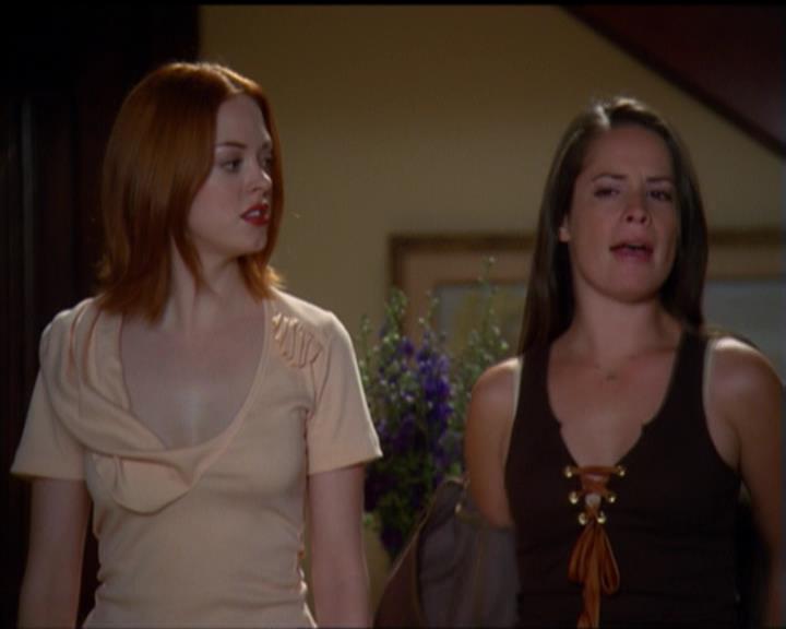 Charmed-Online_dot_net-5x03SirensSong0995.jpg