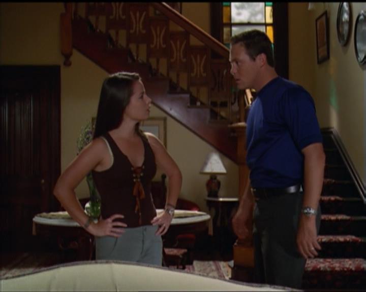 Charmed-Online_dot_net-5x03SirensSong1015.jpg