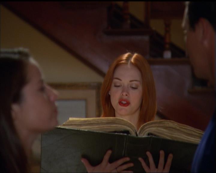 Charmed-Online_dot_net-5x03SirensSong1049.jpg