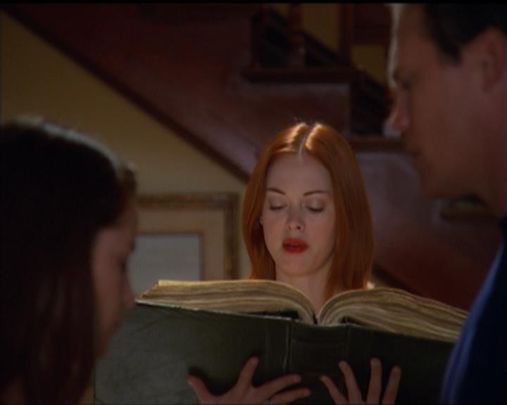 Charmed-Online_dot_net-5x03SirensSong1054.jpg